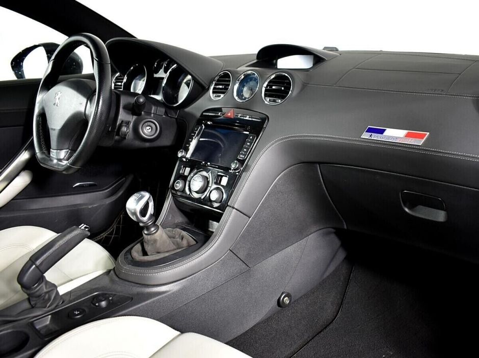 Peugeot RCZ, 1.6 л, МТ, 2012 фото 8