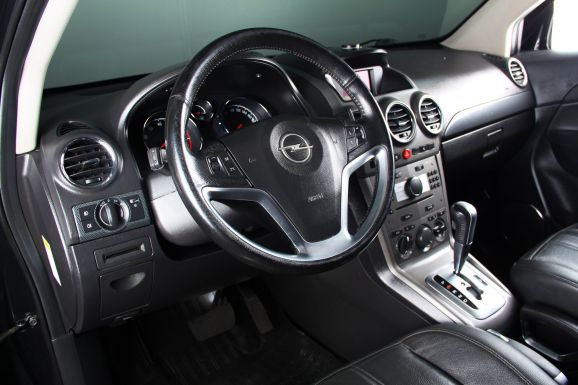 Opel Antara, 3.2 л, АТ, 2010 фото 9
