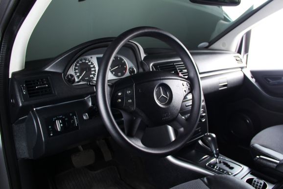 Mercedes-Benz B-Класс, 2.0 л, Вариатор, 2008 фото 9