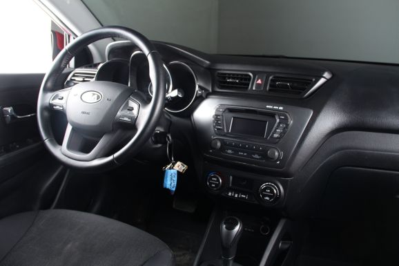 Kia Rio, 1.6 л, АТ, 2011 фото 12