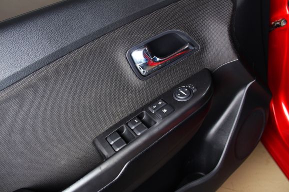 Kia Rio, 1.6 л, АТ, 2011 фото 2