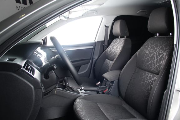 Skoda Octavia, 1.8 л, Робот, 2018 фото 8