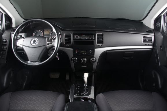 SsangYong Actyon, 2.0 л, АТ, 2012 фото 10