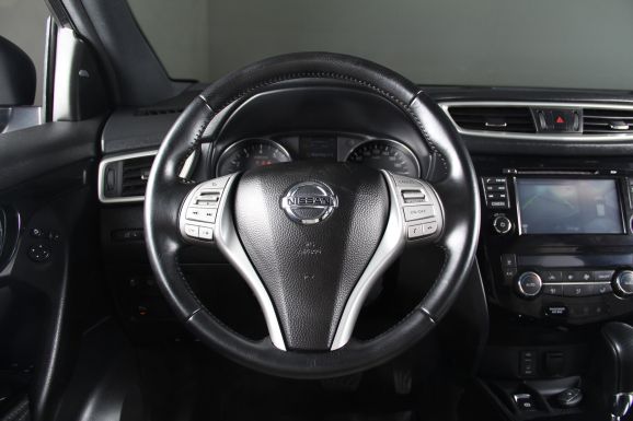 Nissan Qashqai, 2.0 л, Вариатор, 2015 фото 12