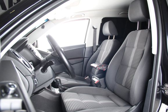 Volkswagen Tiguan, 2.0 л, АТ, 2009 фото 8