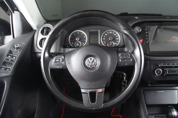 Volkswagen Tiguan, 2.0 л, АТ, 2009 фото 11