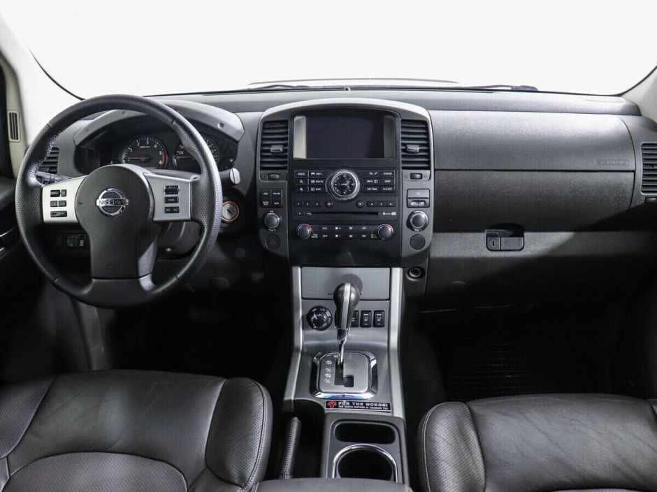 Nissan Navara (Frontier), 2.5 л, АТ, 2013 фото 10