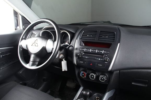 Mitsubishi ASX Instyle, 1.8 л, Вариатор, 2012 фото 9