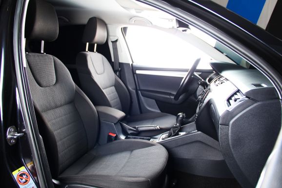 Skoda Octavia, 1.4 л, Робот, 2014 фото 2