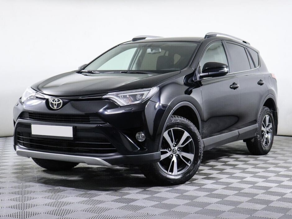 Toyota RAV4, 2.2 л, АТ, 2018 фото 3