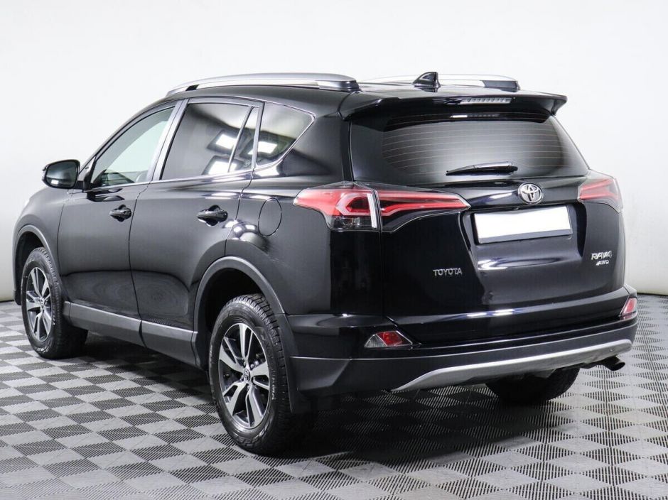 Toyota RAV4, 2.2 л, АТ, 2018 фото 6