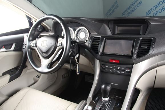 Honda Accord, 2.4 л, АТ, 2010 фото 13