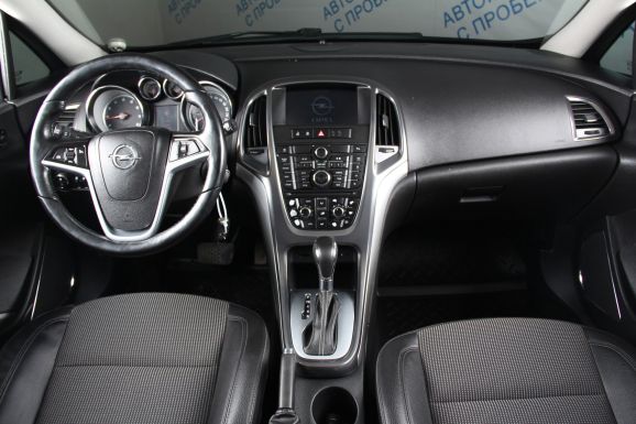 Opel Astra, 1.4 л, АТ, 2012 фото 10