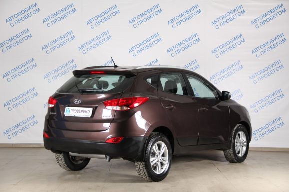Hyundai ix35, 2.0 л, АТ, 2013 фото 4