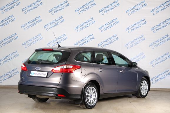 Ford Focus, 1.6 л, Робот, 2013 фото 4