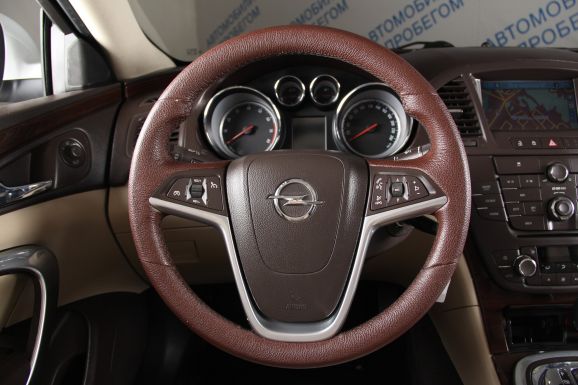 Opel Insignia, 2.0 л, АТ, 2011 фото 11
