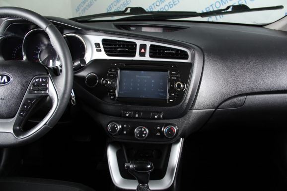 Kia Ceed Comfort, 1.6 л, АТ, 2012 фото 10