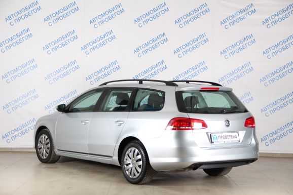 Volkswagen Passat Trendline, 1.4 л, Робот, 2011 фото 6