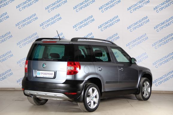 Skoda Yeti, 1.2 л, Робот, 2012 фото 4
