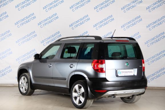 Skoda Yeti, 1.2 л, Робот, 2012 фото 6