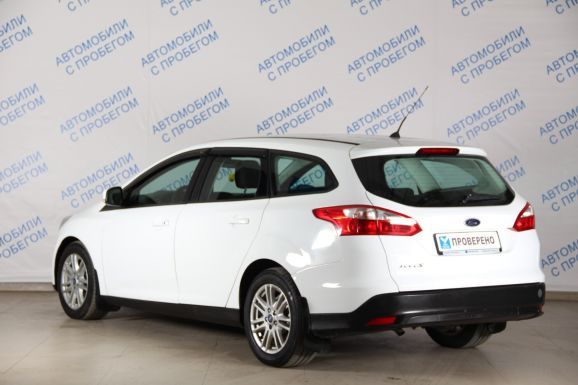 Ford Focus, 1.6 л, МТ, 2012 фото 6
