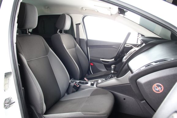 Ford Focus, 1.6 л, МТ, 2012 фото 2