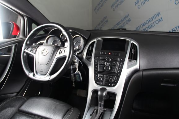 Opel Astra Sport, 1.4 л, АТ, 2012 фото 11