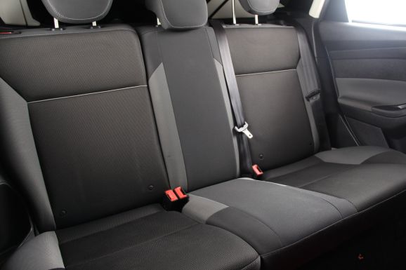 Ford Focus, 1.6 л, Робот, 2013 фото 1