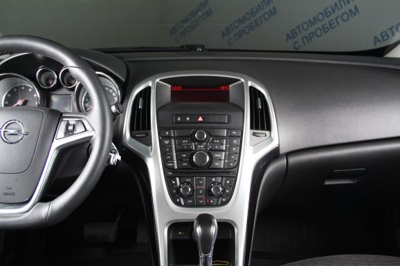 Opel Astra Sport, 1.4 л, АТ, 2014 фото 11