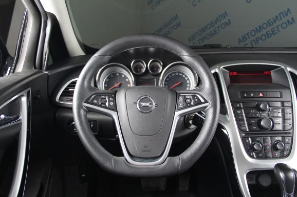 Opel Astra Sport, 1.4 л, АТ, 2014 фото 2