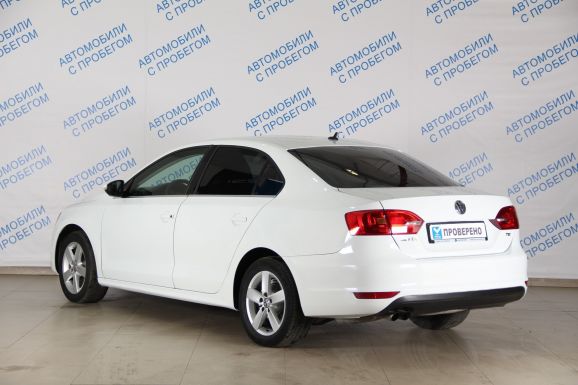 Volkswagen Jetta, 1.4 л, Робот, 2013 фото 6