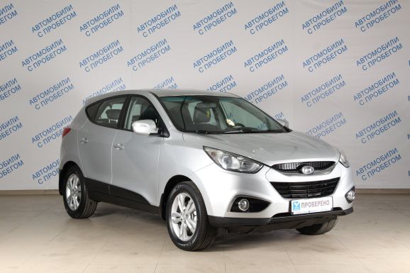 Hyundai ix35 Classic, 2.0 л, МТ, 2010 фото 4