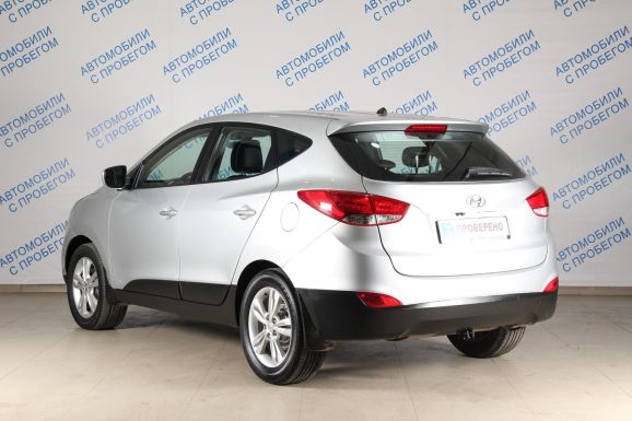 Hyundai ix35 Classic, 2.0 л, МТ, 2010 фото 6