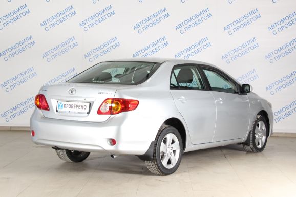 Toyota Corolla Престиж, 1.6 л, Робот, 2008 фото 4