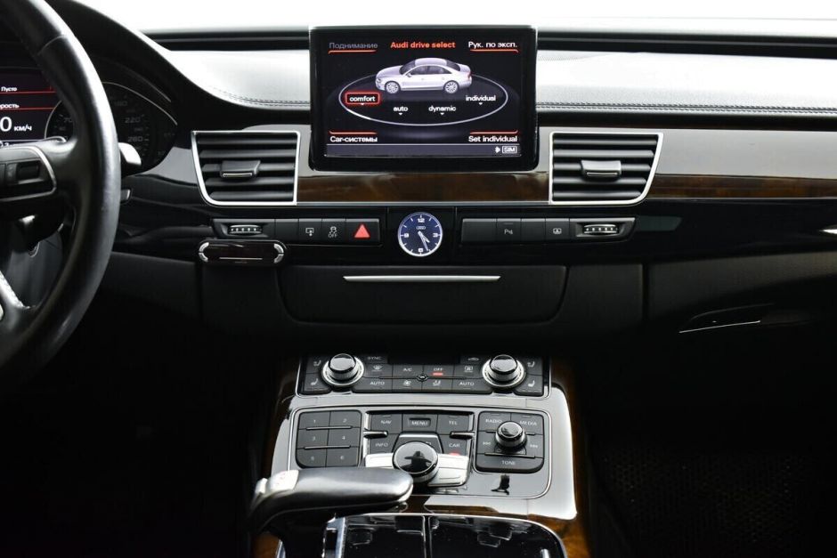 Audi A8, 3.0 л, АТ, 2015 фото 10