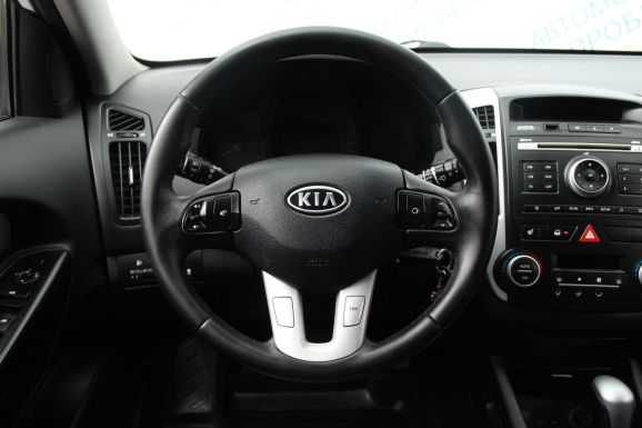 Kia Ceed Luxe, 1.6 л, АТ, 2012 фото 9