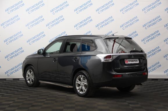 Mitsubishi Outlander, 2.4 л, Вариатор, 2014 фото 6