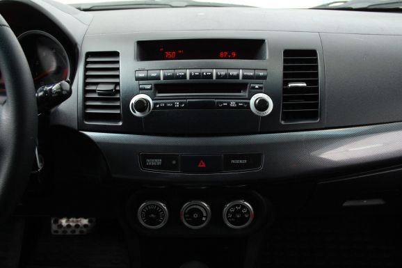 Mitsubishi Lancer, 2.0 л, Вариатор, 2009 фото 11