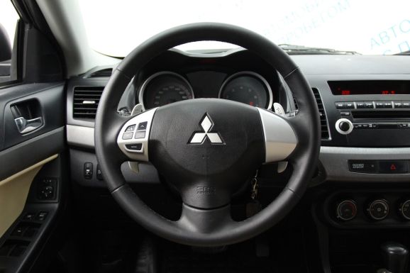 Mitsubishi Lancer, 2.0 л, Вариатор, 2010 фото 7