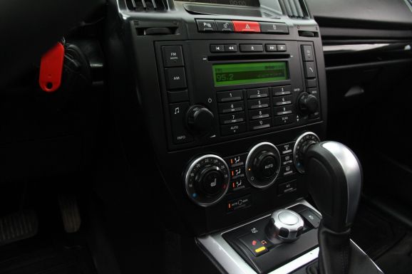 Land Rover Freelander, 2.2 л, АТ, 2011 фото 14