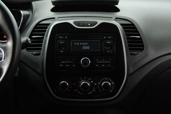 Renault Kaptur Style, 1.6 л, Вариатор, 2017 фото 11
