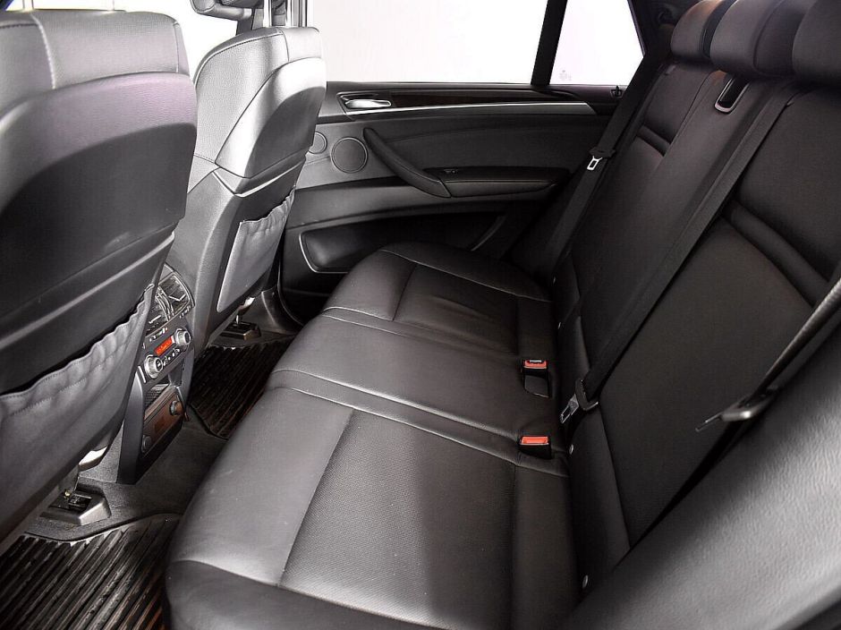 BMW X5, 3.0 л, АТ, 2011 фото 1