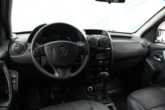 Renault Duster, 2.0 л, АТ, 2019 фото 7