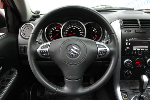 Suzuki Grand Vitara JLX-EL, 2.4 л, АТ, 2011 фото 8