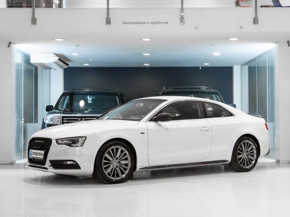 Audi A5, Робот, 2013 фото 3