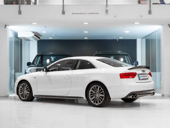 Audi A5, Робот, 2013 фото 6
