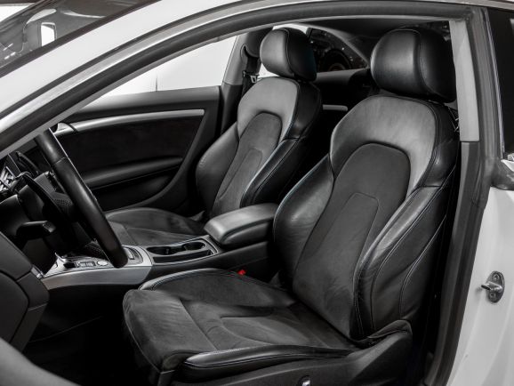 Audi A5, Робот, 2013 фото 13