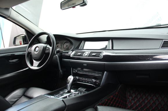 BMW 5 серии 535i, 3.0 л, АТ, 2013 фото 9