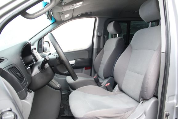 Hyundai H-1 Comfort, 2.4 л, АТ, 2013 фото 12