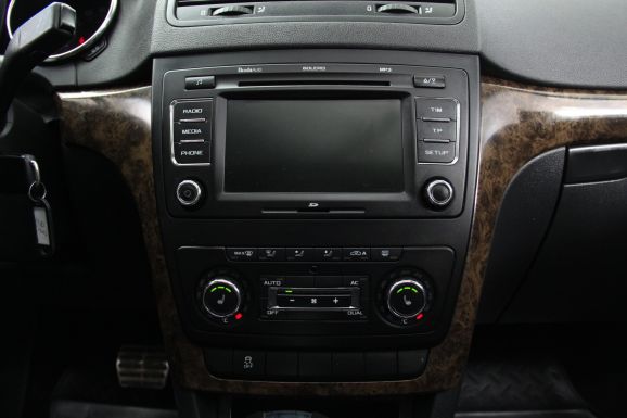 Skoda Yeti Elegance, 1.2 л, Робот, 2012 фото 10